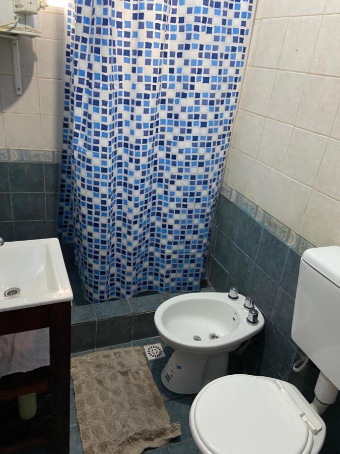 Luis'S House Ezeiza Airport Hotel Monte Grande Exterior photo