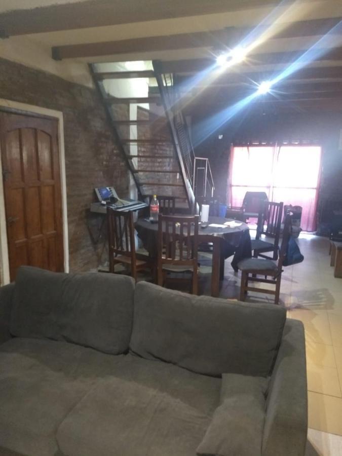 Luis'S House Ezeiza Airport Hotel Monte Grande Exterior photo